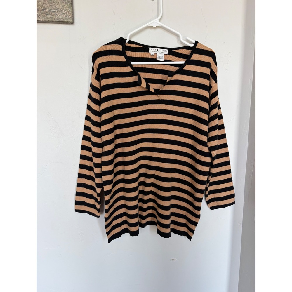 Real Clothes Saks Fifth Avenue Tan Black Striped Cotton Knit VNeck Sweater Small